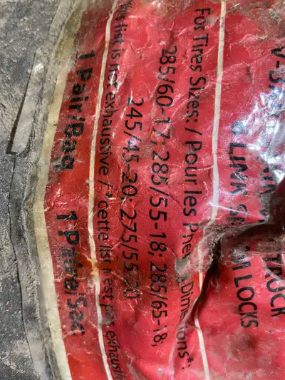 New unused set of 4 tire chains. Fits 17" - 20" tires.