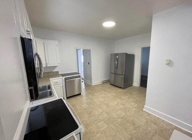 3 Bedroom 600/Month Room Rentals & Roommates Saint John Kijiji