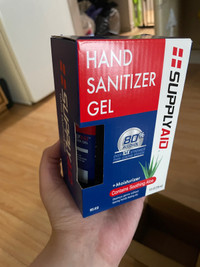 Hand sanitizer gel with pump