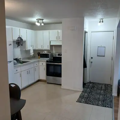 Je suis à la recherche d'un(e) colocataire respectueux(se) et responsable pour partager mon appartem...