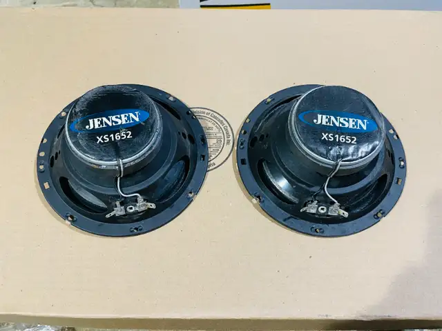 Jensen XS1652  - 120 Watts Coaxial Speakers 2-Way Swivel Tweeter in Speakers in Markham / York Region - Image 4