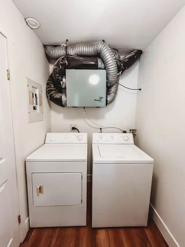 Room in a 3 Bed 1.5 Baths Townhouse in Long Term Rentals in Charlottetown - Image 10