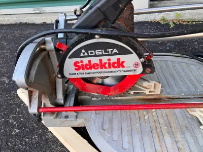 Delta SideKick Mitre Saw $80.00 OBO New Blade. Located in Barrie Motor: 12 Amp, 120V corded electric...