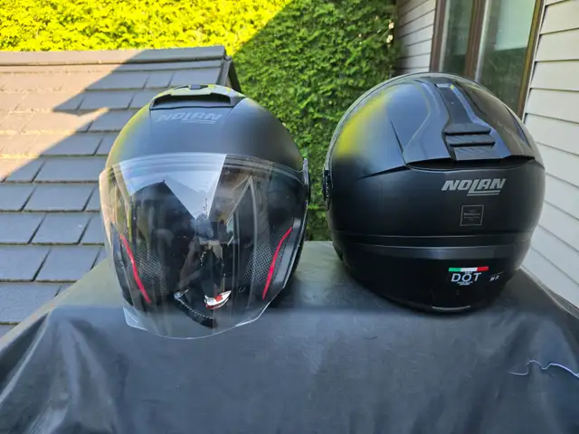 CASQUE DE MOTO in Motorcycle Parts & Accessories in Laval / North Shore - Image 5