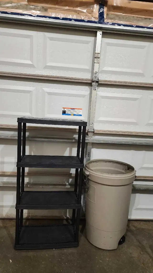 plastic shelving unit in Storage & Organization in Cambridge - Image 2