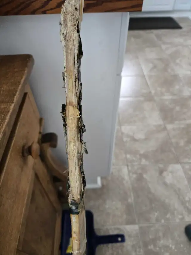 Vintage Hockey Stick GOURETS ROYAL STICK in Arts & Collectibles in Ottawa - Image 6