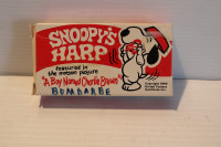 Snoopy Bombarde Harp  1969 United Feature Syndicate