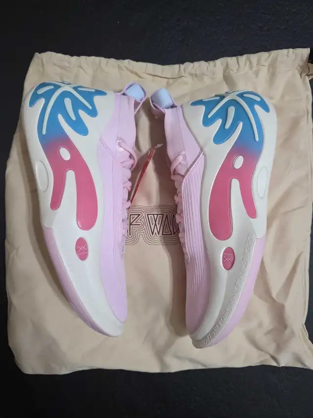 Way of Wade 11 size 8 in Men's Shoes in Mississauga / Peel Region - Image 4