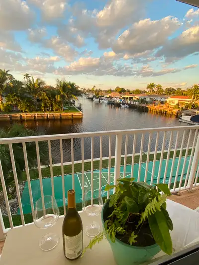 VACATION RENTAL ON THE WATER SOUTH FLORIDA EAST SIDE, View more