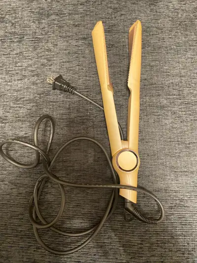 hair curler and straightner , View more