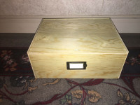 Scentsy - Keepsake wooden box with compartments
