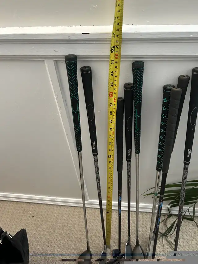 Jr right handed golf clubs  in Golf in Guelph - Image 5