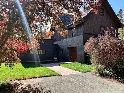 Newly renovated private residence with sparkling views of the Bedford Basin is available Dec 30th un...