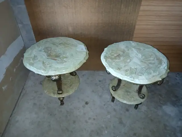 Marble table set for sale in Dining Tables & Sets in City of Halifax - Image 3