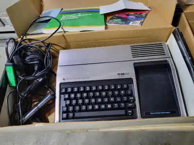Texas Instruments TI-99/4A – ordinateur rétro vintage, View more
