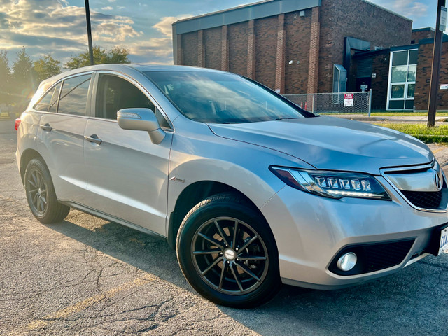 Acura  2013 RDX in Cars & Trucks in City of Toronto