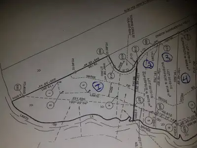 -GRAND TERRAINS BOISE EN VENTE A LA POINTE DES ROBICHAUD PRES DE TRACADIE N-B -FACADE SUR L'EAU - AR...