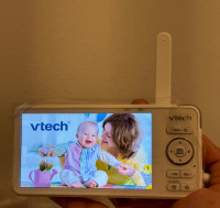 SMART WIFI BABY MONITOR CAMERA WITH LIVE VOICE ASSISTANCE 