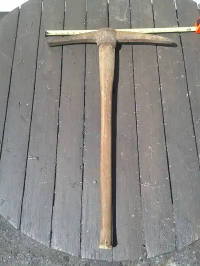 pioche / double headed / minecraft / digger / excavation antique pickaxe around 1940-30 pick ax head...