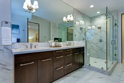 If you’re in Calgary and need tiling done, whether it’s a kitchen backsplash or a full custom shower...