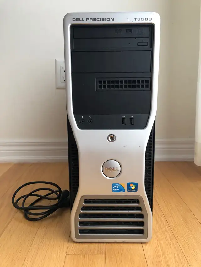 Dell Precision T3500 Workstation PC Xeon 3.7GHz 12GB RAM in Desktop Computers in Markham / York Region - Image 2
