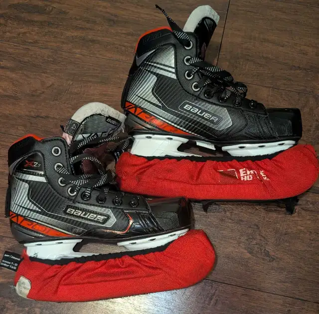Goalie Equipment  in Hockey in Markham / York Region - Image 6