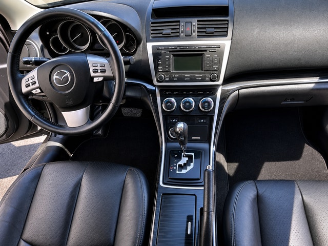 Mazda 6 2010 I Touring Plus — photo 2