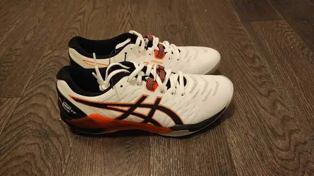 New Men's Asics Blast FF 2 indoor court shoes size 9 in Other in Markham / York Region - Image 2