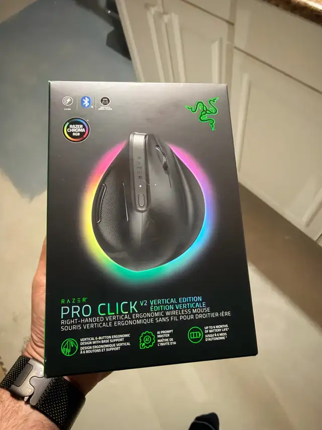 razer blade 18 late 2025 model upgraded to 96 gb of ram and 4 tb in Laptops in Markham / York Region - Image 10