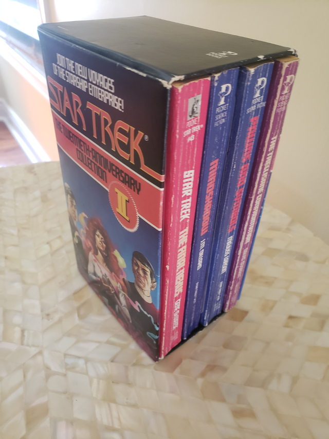 Star Trek Collector Books in Fiction in Markham / York Region - Image 3