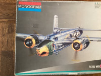 Monogram Model Airplane B-25J Mitchell !