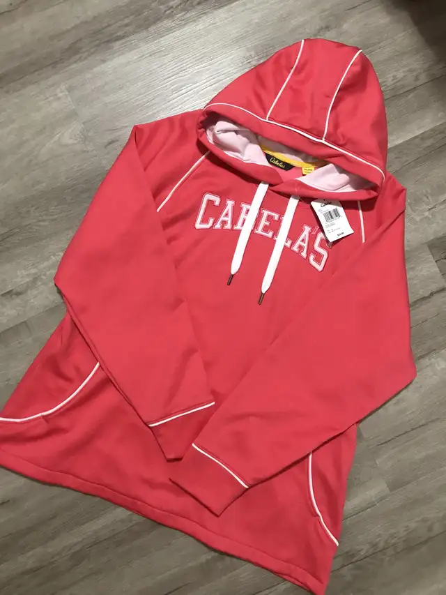 Ladies Cabela’s Hoodie - New With Tags