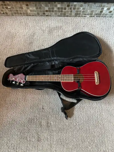 Fender Ukelele, View more