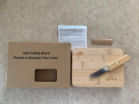 Petite planche à découper en bois et couteau CORONA – C’EST NEUF