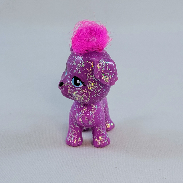 Polly Pocket Purple Glitter Dog Sparkle With Hair Toy Figurine R dans Jouets et jeux  à Comté de Strathcona - Image 3