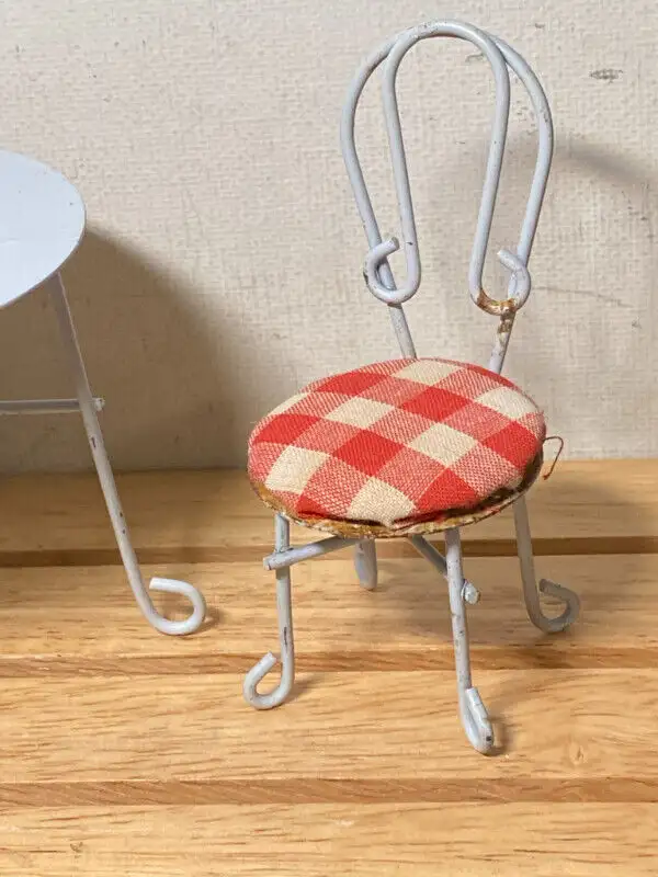 Vintage Metal Dollhouse Furniture Cafe Set 1/12 Scale in Arts & Collectibles in Vancouver - Image 6