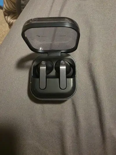 Samsung Galaxy Buds Pro 4, View more