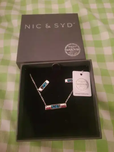 NIC & SYD SWAROVSKI CRYSTAL NECKLACE AND EARNINGS SET , View more