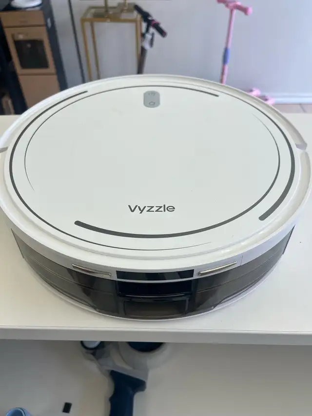 Robot Vacuums and Mop in Vacuums in City of Toronto - Image 2
