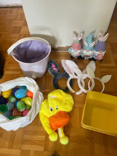 Easter paques, View more