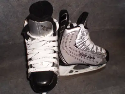 Ice Skates, Size 9 YOUTH, View more