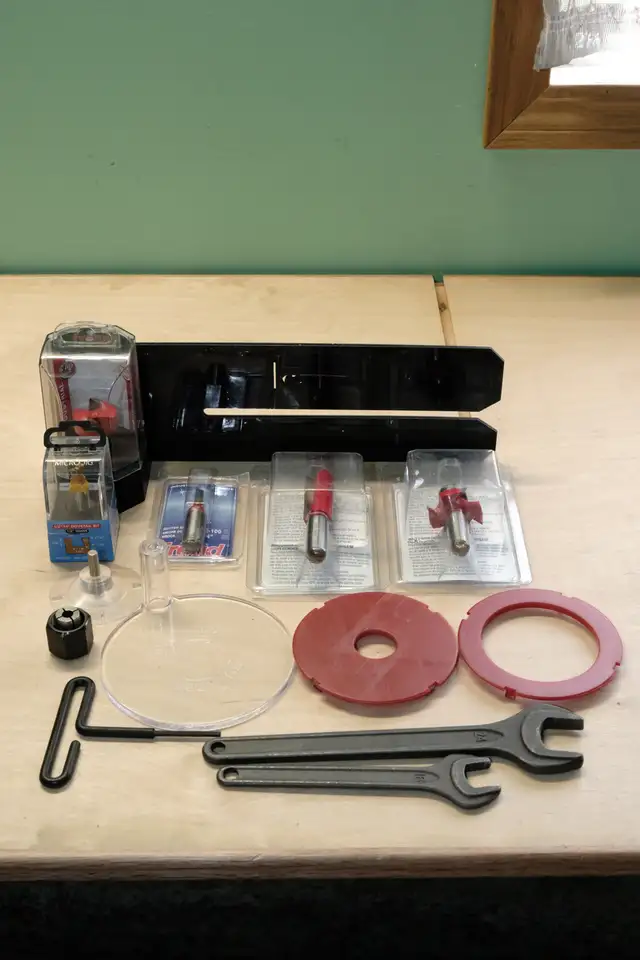 Bosch Router, Table, Edge Guide and Accessories529839471848990722
