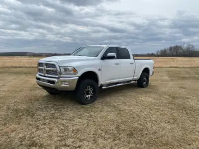 Playing around with the idea of selling or trading my truck. Truck has been regularly maintained. I...