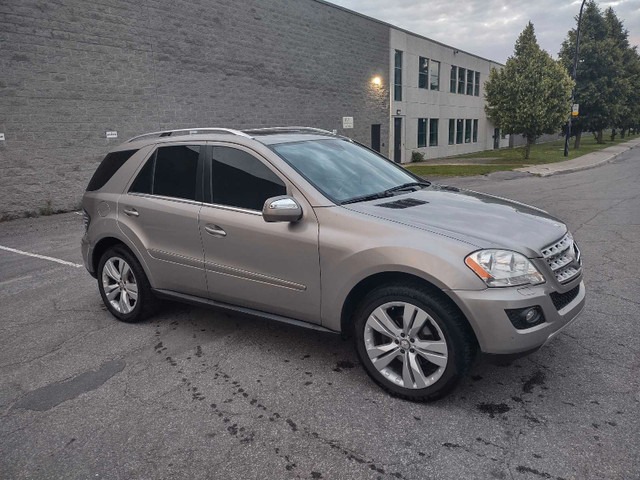 Mercedes Benz 2009 ML350 4MATIC  dans Autos et camions  à Laval/Rive Nord - Image 3