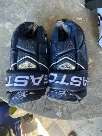 Hockey Gloves, View more