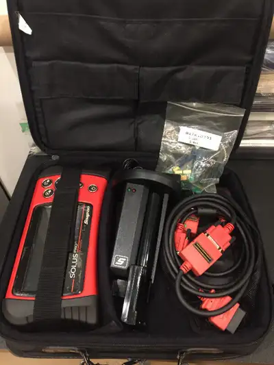 Snap On Solus Pro in Like New condition, Bi-directional, light personal use, not a shop, still has t...