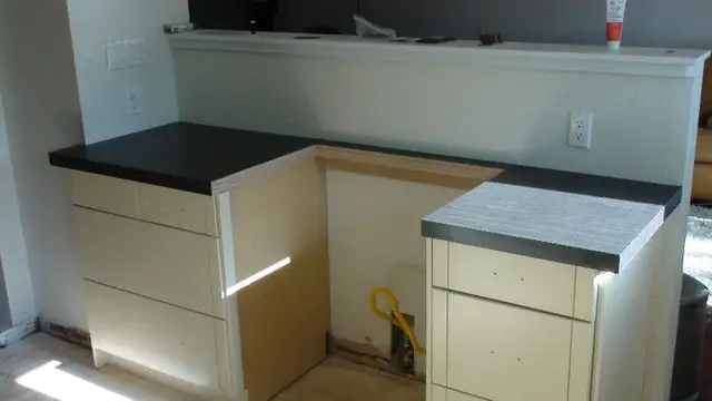 CUSTOM COUNTERTOPS FOR KITCHEN & BATHROOM CABINETS in Cabinets & Countertops in Calgary - Image 6
