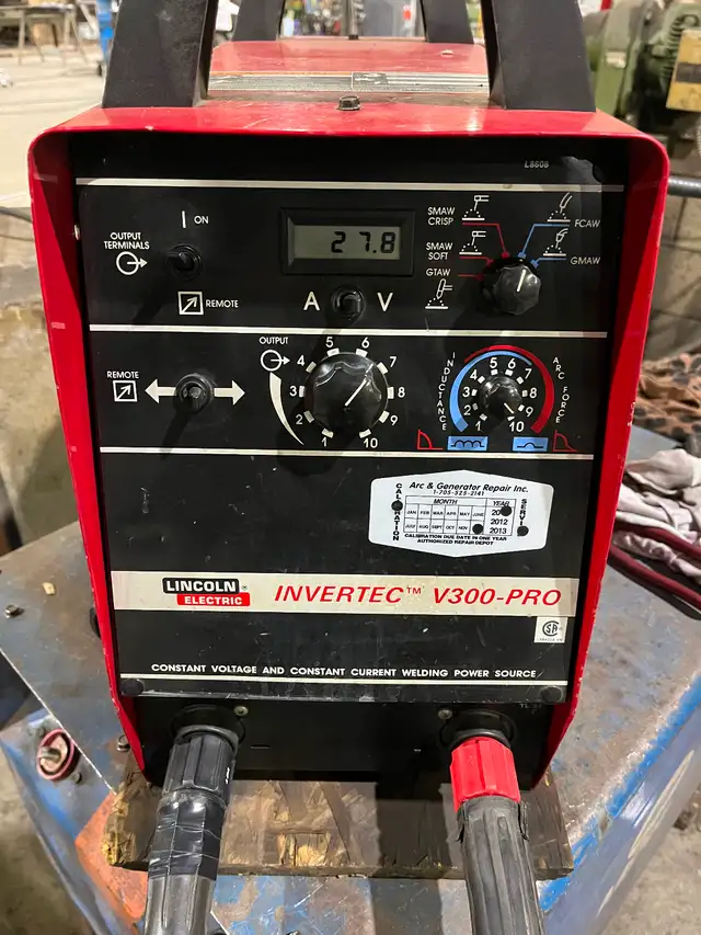 Lincoln electric Invertec v300 pro in Other in Sudbury - Image 3