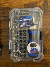 Mastercraft 37-pc Stubby Ratcheting Screwdriver and Socket Set