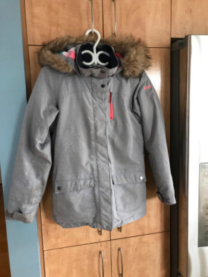 Manteau Roxy | Achetez ou vendez des vêtements pour enfant dans Québec |  Petites annonces de Kijiji